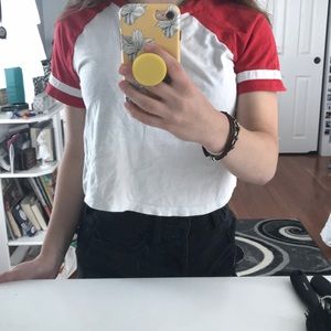Cropped tee